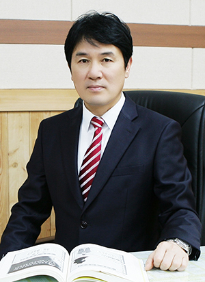 ▲ 김춘곤(해남고등학교 교장)