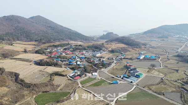 ▲드론으로 바라본 화원면 마산리 마천마을 전경.